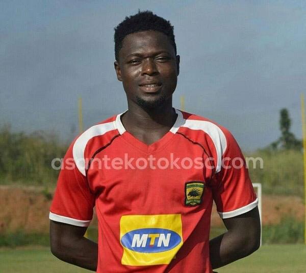 Abass Mohammed Signs Two Years Contract With Aduana Stars
